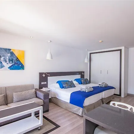 Servatur Casablanca & - Adults Only 4*